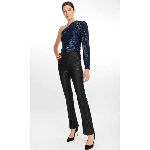 NWT Revolve Generation Love Vetta Navy One Shoulder Sequin Top Size XS - Picture 2 of 3